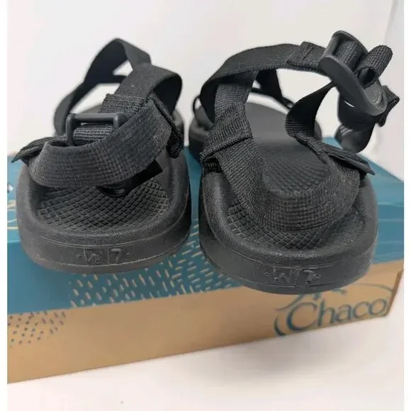 Chaco Womens Sz 7 Z Cloud 2 Sandals in Solid Black w/Box Gorpcore - Picture 4 of 9